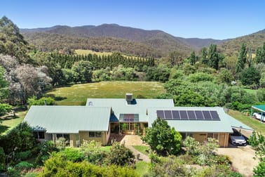 36 Jamieson Valley Lane Jamieson VIC 3723 - Image 3