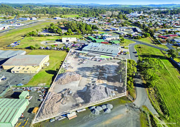 Substantial Industrial Holding/6 Lewis Street Wynyard TAS 7325 - Image 2