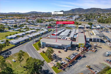 WHOLE OF PROPERTY/90 - 92 Hollingsworth Street Kawana QLD 4701 - Image 1