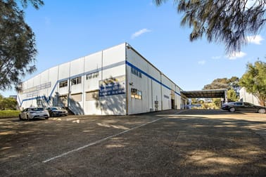 11-13 Callistemon Close Warabrook NSW 2304 - Image 2