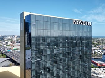 Click to view all images 7 Convention Centre Pl South Wharf VIC 3006 - Image 1