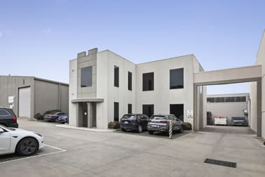 7/2 Fiveways Boulevarde Keysborough VIC 3173 - Image 1