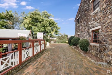 4/182 Main Street Montville QLD 4560 - Image 2