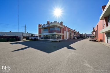 1/8 Hurley Street Canning Vale WA 6155 - Image 1
