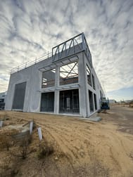 7 Global Road Neerabup WA 6031 - Image 1