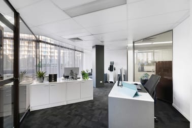 16/3142 Surfers Paradise Boulevard Surfers Paradise QLD 4217 - Image 2
