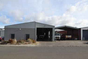 Click to view all images 4 Swanston Drive Waverley TAS 7250 - Image 2