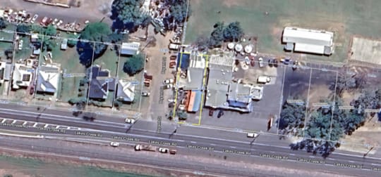281 Lakes Creek Road Koongal QLD 4701 - Image 2