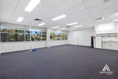 7/96 Manchester Road Mooroolbark VIC 3138 - Image 3