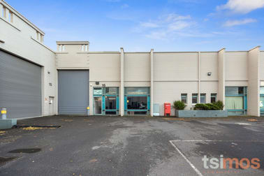 16/477 Warrigal Road Moorabbin VIC 3189 - Image 1