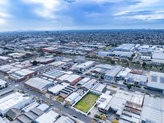 21 Manton Road Oakleigh South VIC 3167 - Image 3