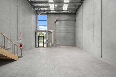 4 Moonah Circuit Brooklyn VIC 3012 - Image 2