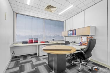 Click to view all images 20-22 Catalina Drive Tullamarine VIC 3043 - Image 2