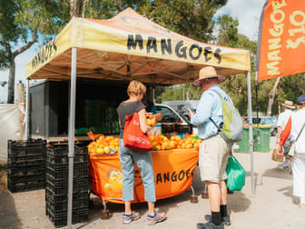 Click to view all images Noosa Farmers Market & Kawana Farmers Market Noosaville QLD 4566 - Image 2