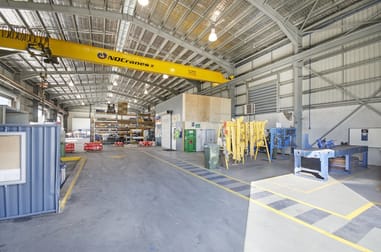 Click to view all images 688 Ingham Road Mount Louisa QLD 4814 - Image 2