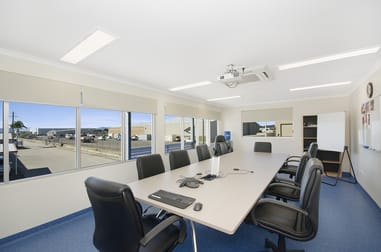 Click to view all images 688 Ingham Road Mount Louisa QLD 4814 - Image 3