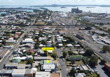 21 Off Street Gladstone Central QLD 4680 - Image 2