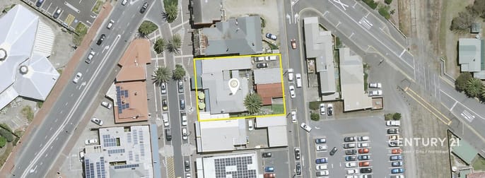 70 Ocean Street Victor Harbor SA 5211 - Image 2
