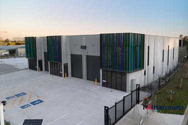 Click to view all images 1 Zenith Drive Warrenheip VIC 3352 - Image 2