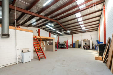 7/11 Bell Grove Braeside VIC 3195 - Image 3