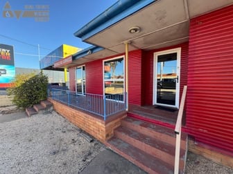 9 Hospital Rd Emerald QLD 4720 - Image 1