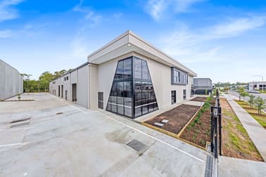 Sirrah @ Hub Heathwood 42 Hub Crescent Heathwood QLD 4110 - Image 2
