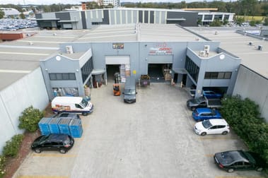 Click to view all images 42-44 Whyalla Place Prestons NSW 2170 - Image 2