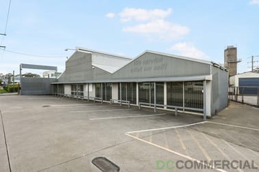 Click to view all images 203-211 Anzac Avenue Harristown QLD 4350 - Image 3