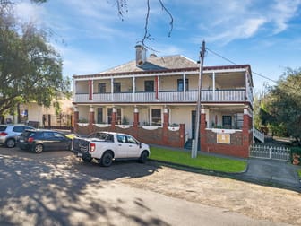 Click to view all images 4 Hobson Street Queenscliff VIC 3225 - Image 1