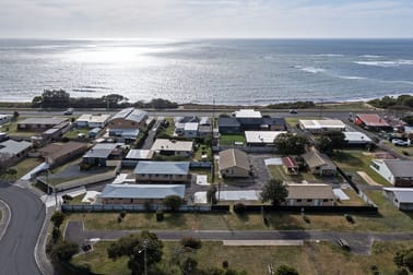 27 Walker Street Wynyard TAS 7325 - Image 3