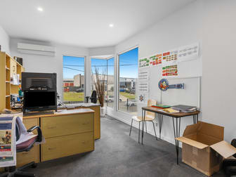 9a Fuji Crescent Mornington VIC 3931 - Image 3