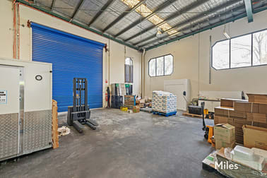 14 Pelmet Crescent Thomastown VIC 3074 - Image 2