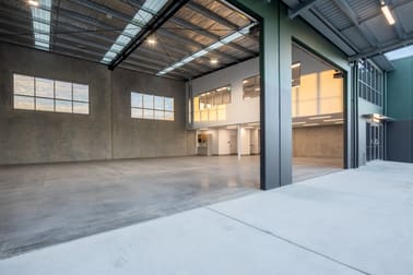 Click to view all images 2676 Ipswich Road Darra QLD 4076 - Image 2