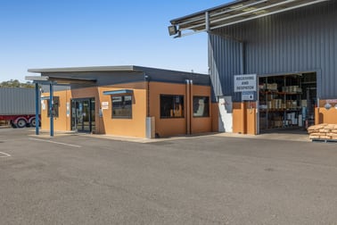 27 Heinemann Road Wellcamp QLD 4350 - Image 2