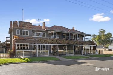 18-20 Murray Valley Highway Gunbower VIC 3566 - Image 1