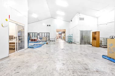 Whole of the property/206 West Street Allenstown QLD 4700 - Image 2