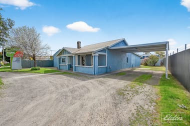 60 Maude Street Victor Harbor SA 5211 - Image 3
