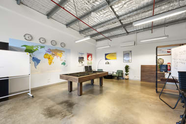 Suite/306/15-87 Gladstone Street South Melbourne VIC 3205 - Image 2