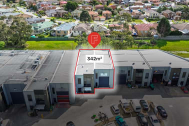 Click to view all images 9/7-8 Len Thomas Place Narre Warren VIC 3805 - Image 1