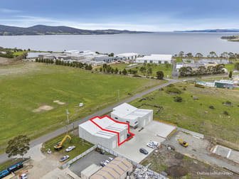 Unit 2/66 Droughty Point Road Rokeby TAS 7019 - Image 2