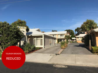 Click to view all images Port Campbell VIC 3269 - Image 1