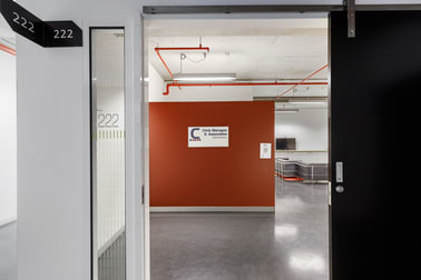 Suite/222/87 Gladstone Street South Melbourne VIC 3205 - Image 2