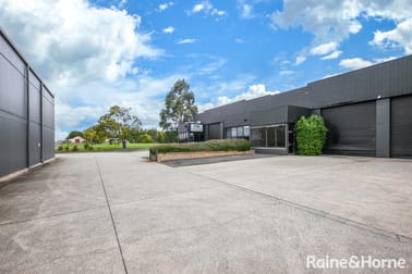 2/8 Ladd Road New Gisborne VIC 3438 - Image 3