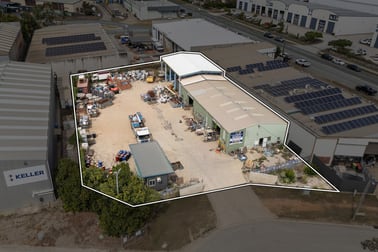 4 Larue Court Lawnton QLD 4501 - Image 1