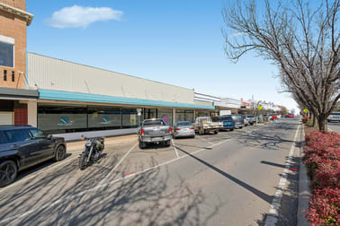 Click to view all images 98-102 Pine Avenue Leeton NSW 2705 - Image 2