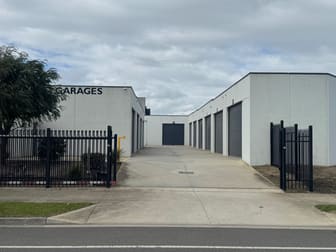 15/29-31 Whitfield Boulevard Cranbourne West VIC 3977 - Image 1