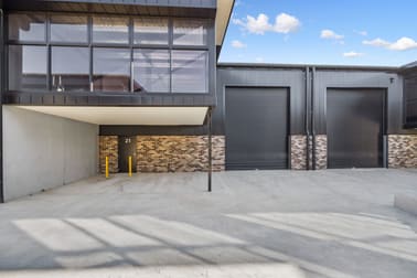 25 Val Reid Crescent Hume ACT 2620 - Image 2