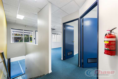 Click to view all images 3/34 Nile Street Woolloongabba QLD 4102 - Image 3