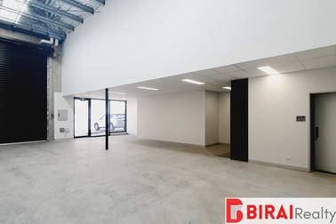 27/2 Fastline Road Truganina VIC 3029 - Image 2