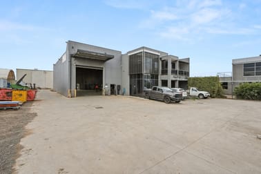 7 Weddel Court Laverton North VIC 3026 - Image 2